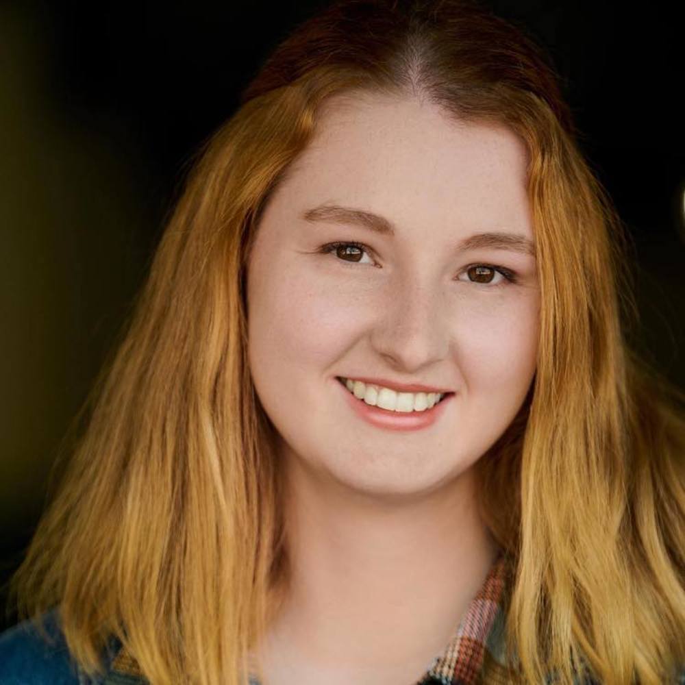 Meet your Posher, Kayla